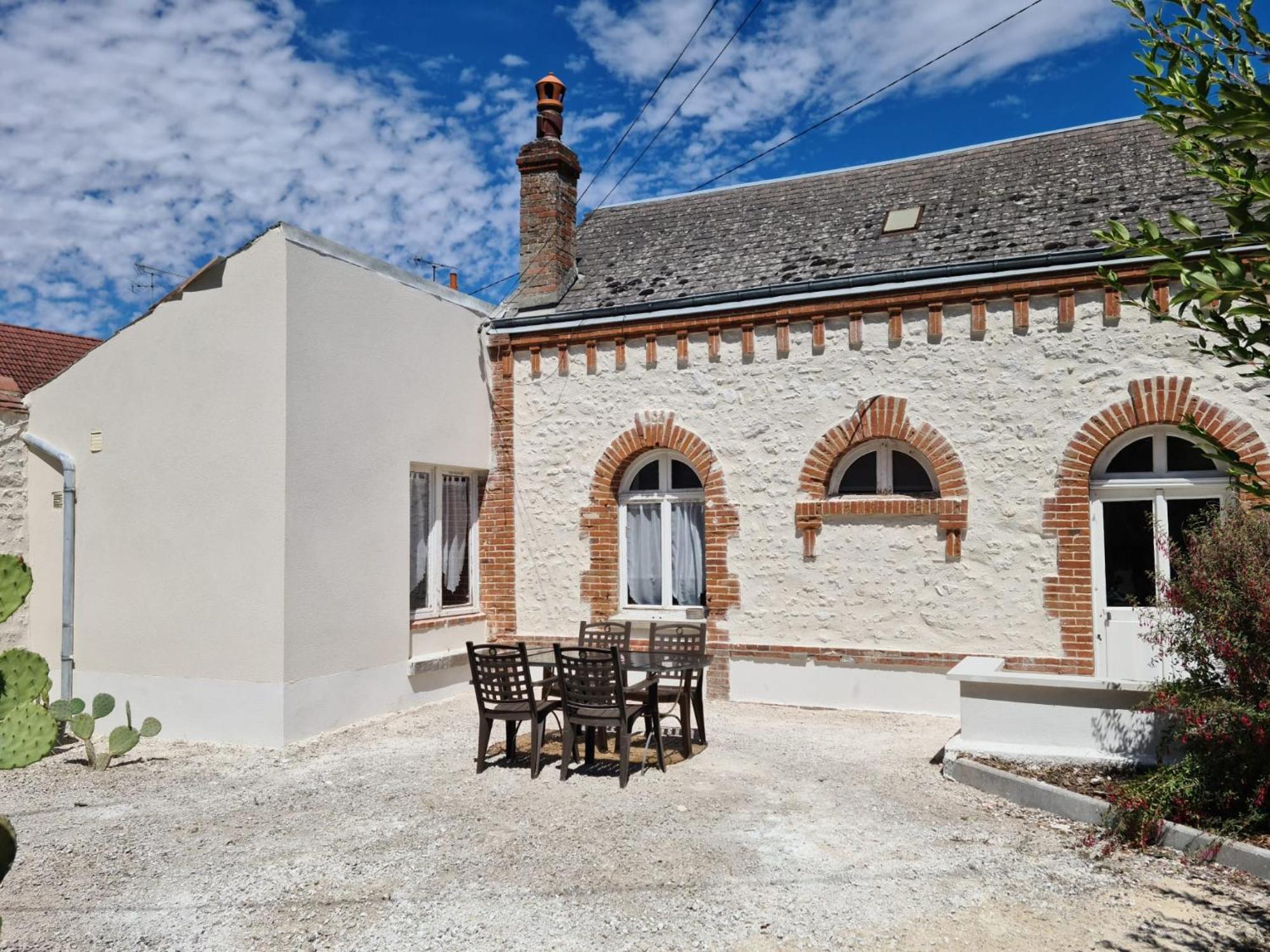 Saint-Ay Sur La Route Des Chateaux Exterior photo